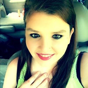 Meet your Posher, Brandi